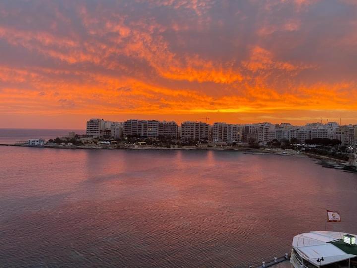 Lägenhet F2 - Lovely Two Bedrooms Flat Sea View, St Julians